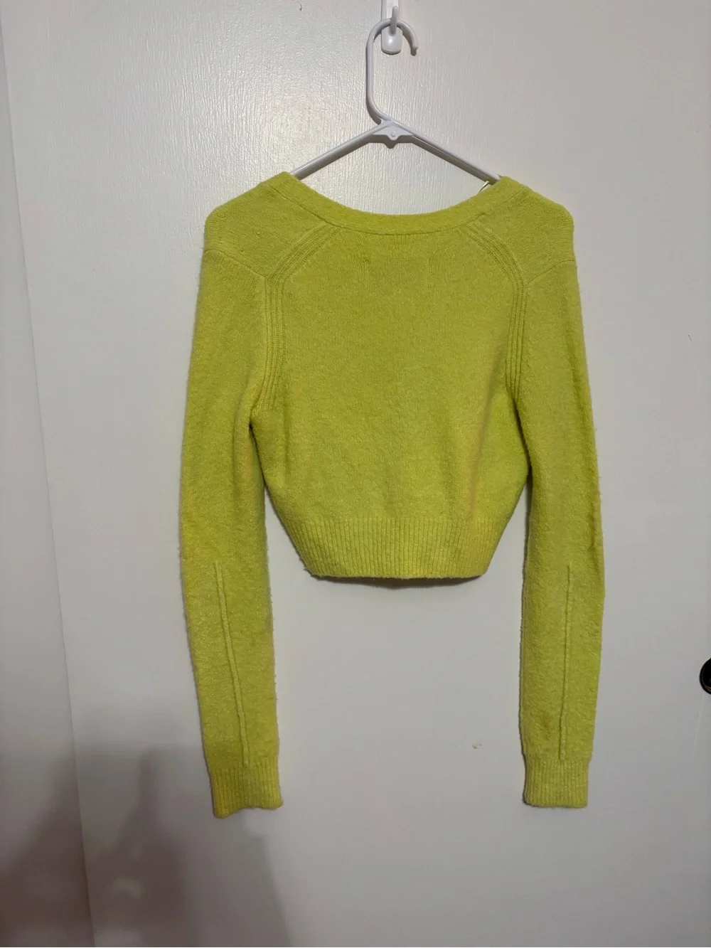 pistola Lime V-Neck Cropped Button Cardigan size S